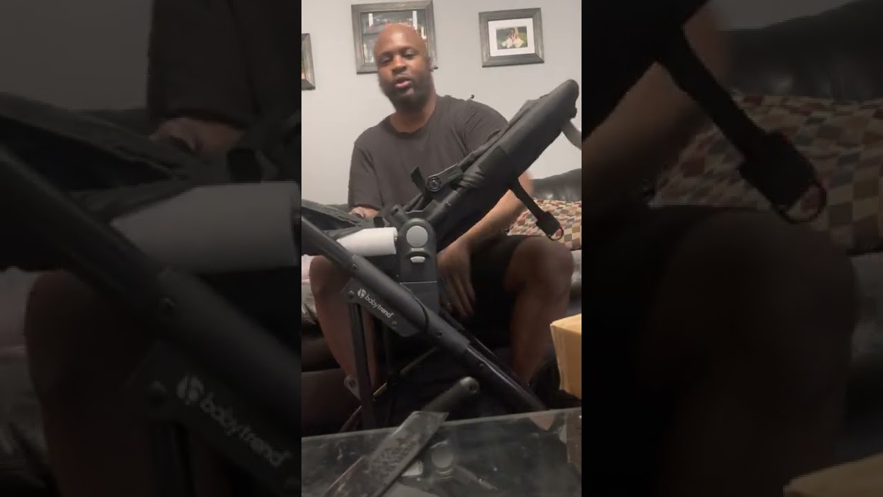 Unwrapping/unboxing Baby trend stroller/babyseat