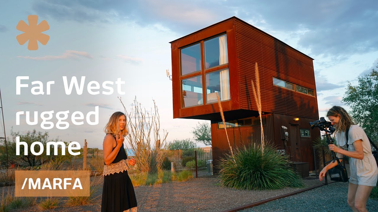 2 corten-steel small boxes make perfect rugged getaway in West Texas