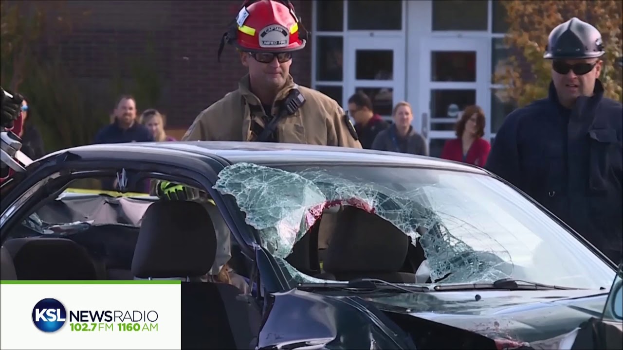 UPD Does Mock Crash for High School Students