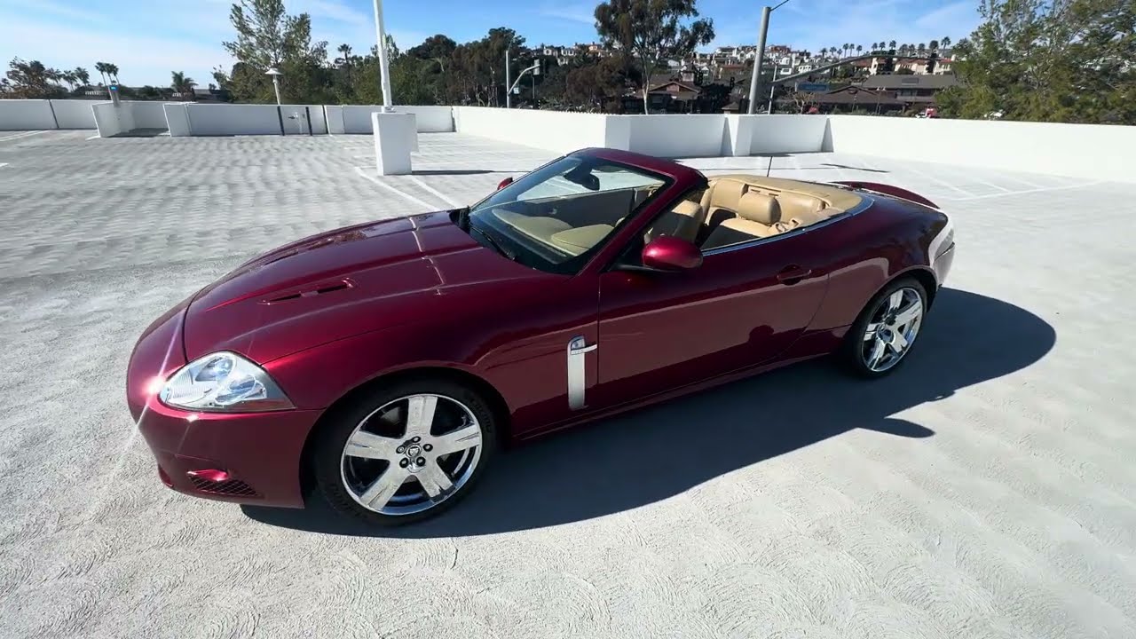 2007 Jaguar XKR - Convertible - Close Up Engine Check -Flawless !