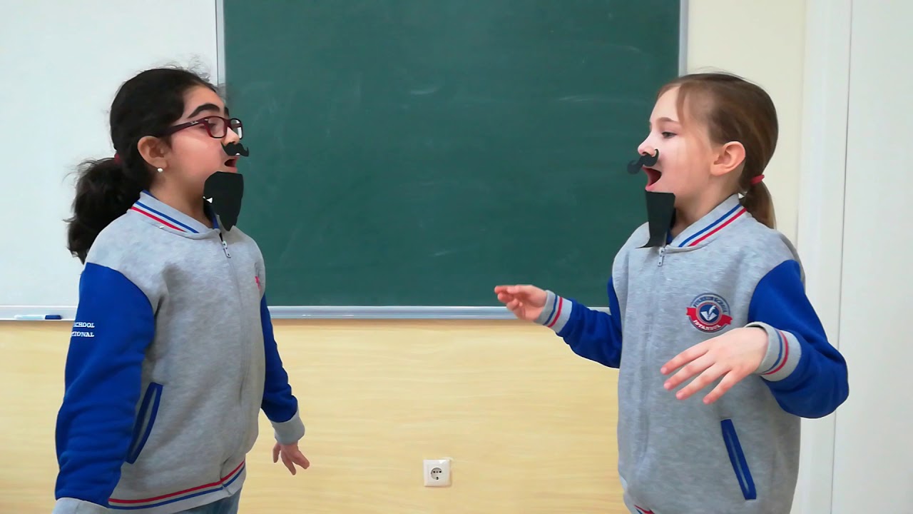 HACİVAT KARAGÖZ'Ü BİR DE KIZLARIMIZDAN İZLEYELİM :D