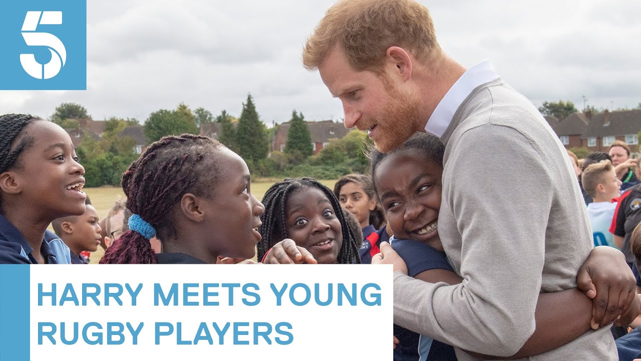 Prince Harry meets young rugby players | 5 News