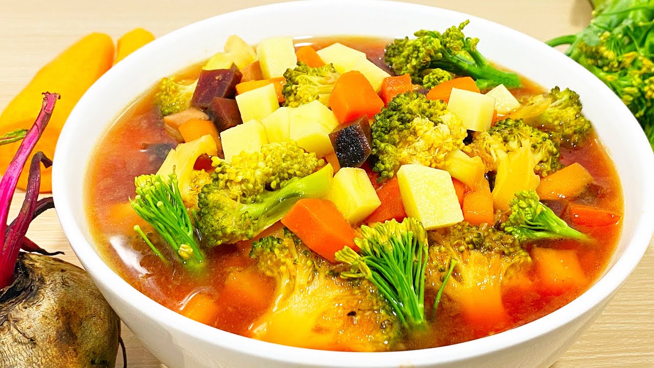 Diese Gemüsesuppe wärmt Sie im Winter! Das Rezept ist ganz einfach.