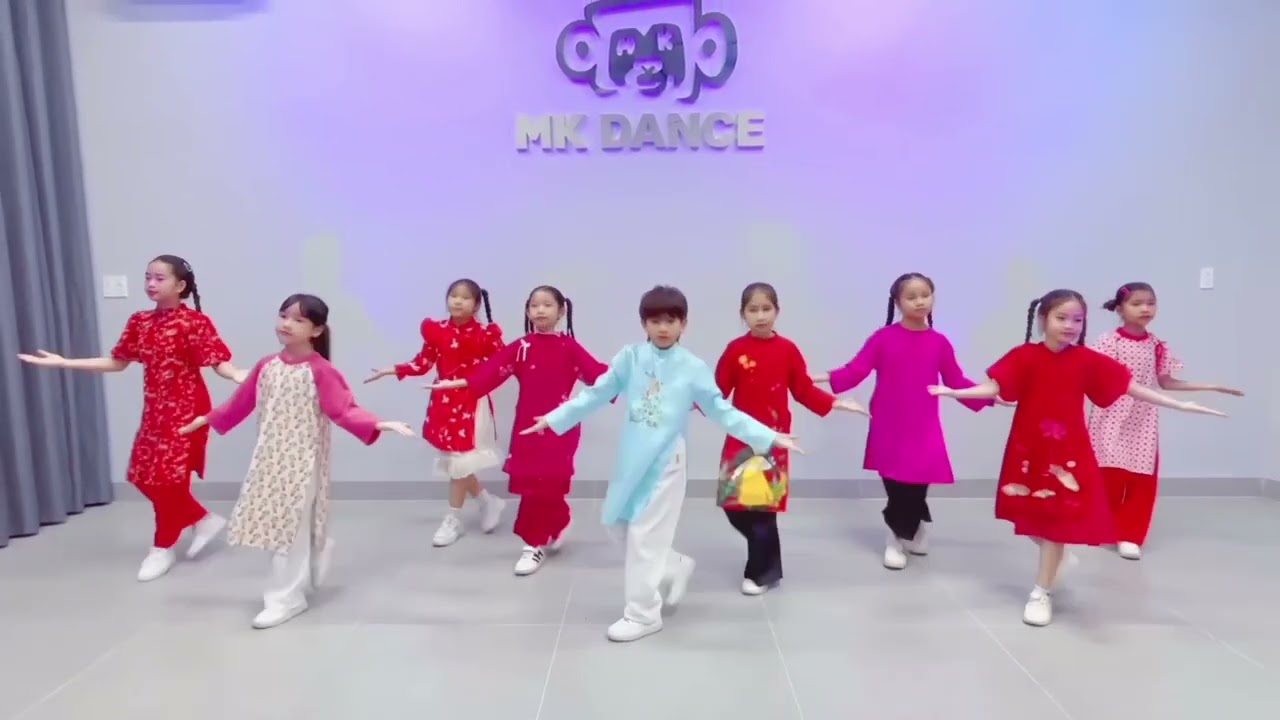 Trầu không mashup Tết ơi Tết à