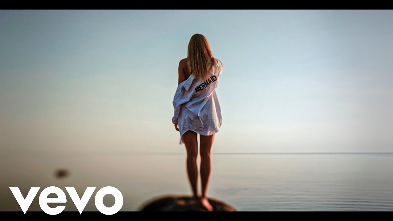 Ashlee Walker - Forever Young (Cover, Music Video)