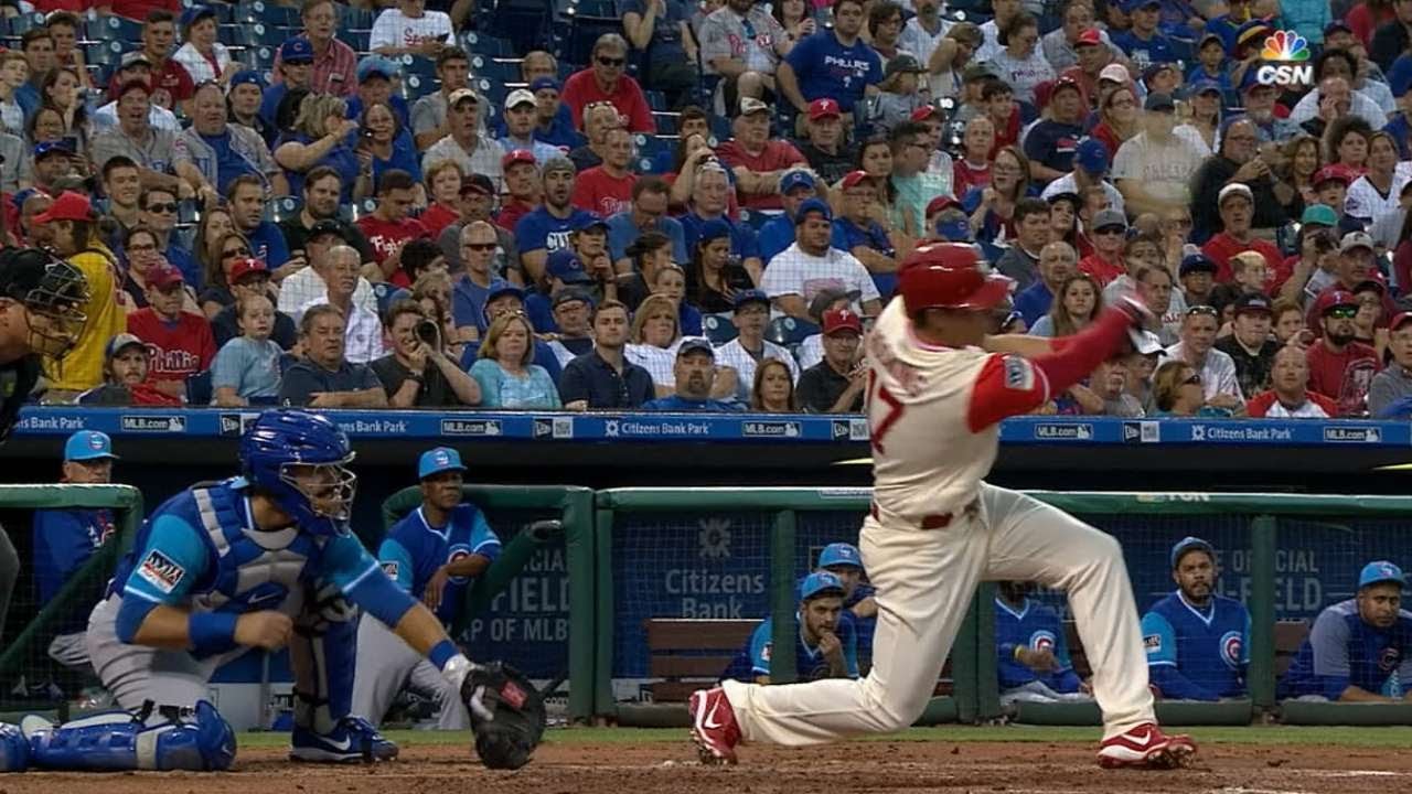 Hoskins sets record with 10 homer in first 17 games