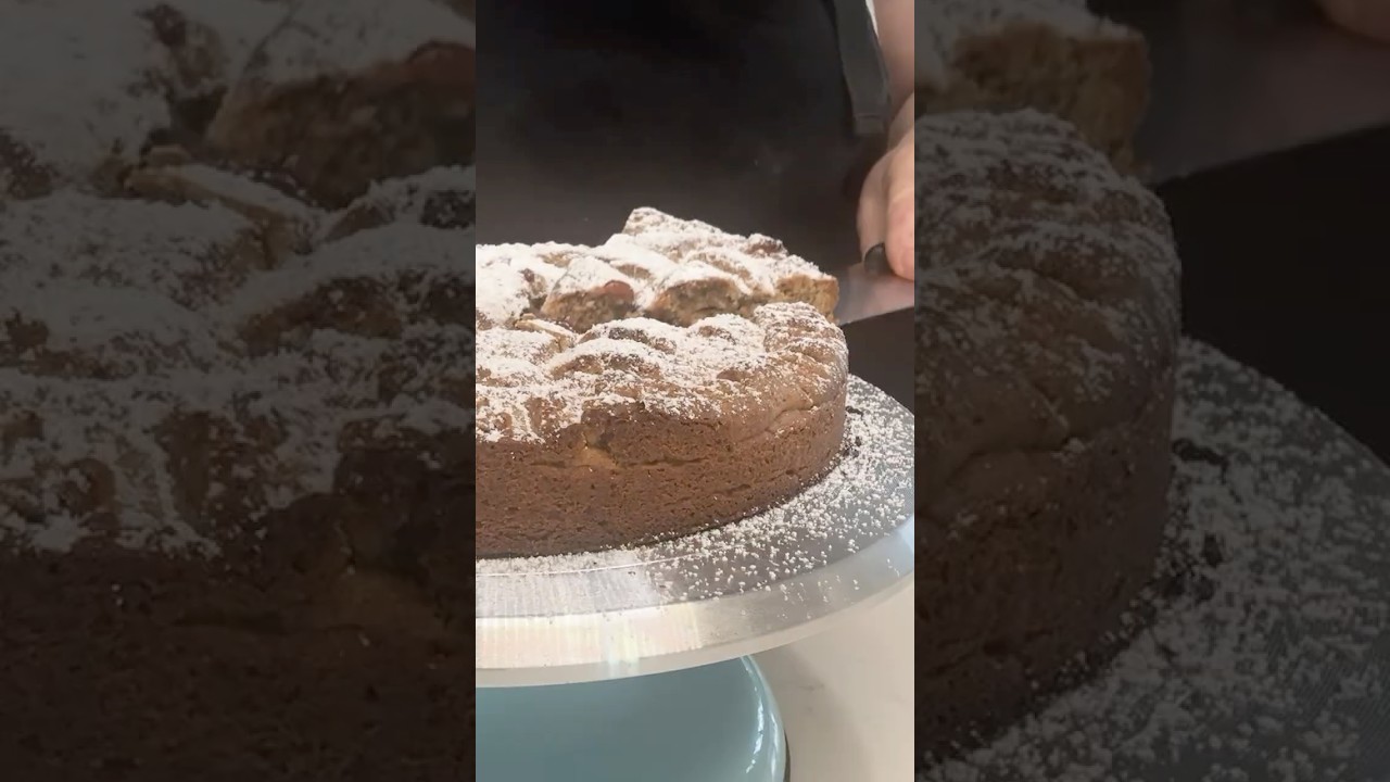 Austrian Linzer Torte in 30 Seconds | Buttery Hazelnut Crust & Raspberry Jam @Kingoftarts  🍓✨