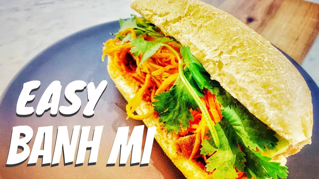 EASY BANH MI | VIETNAMESE PORK ROLL