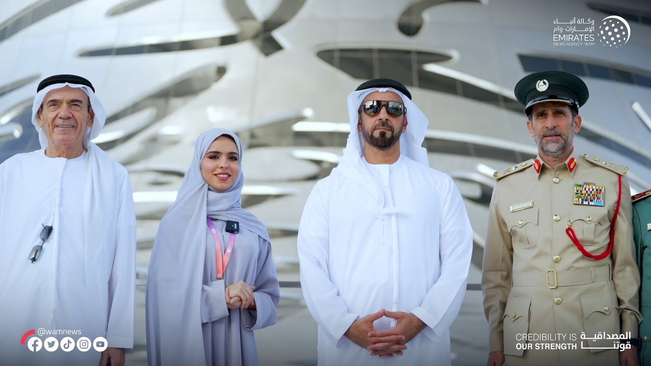 سيف بن زايد يزور متحف المستقبل
