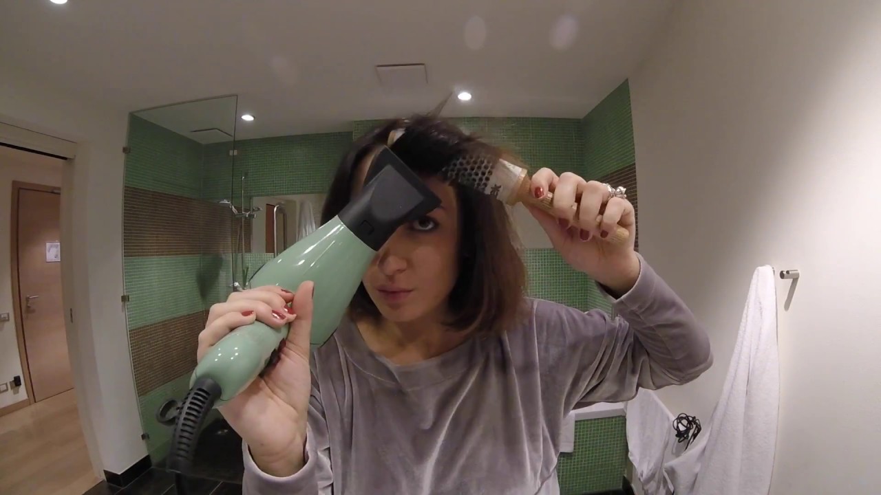 Piega riccia per capelli corti