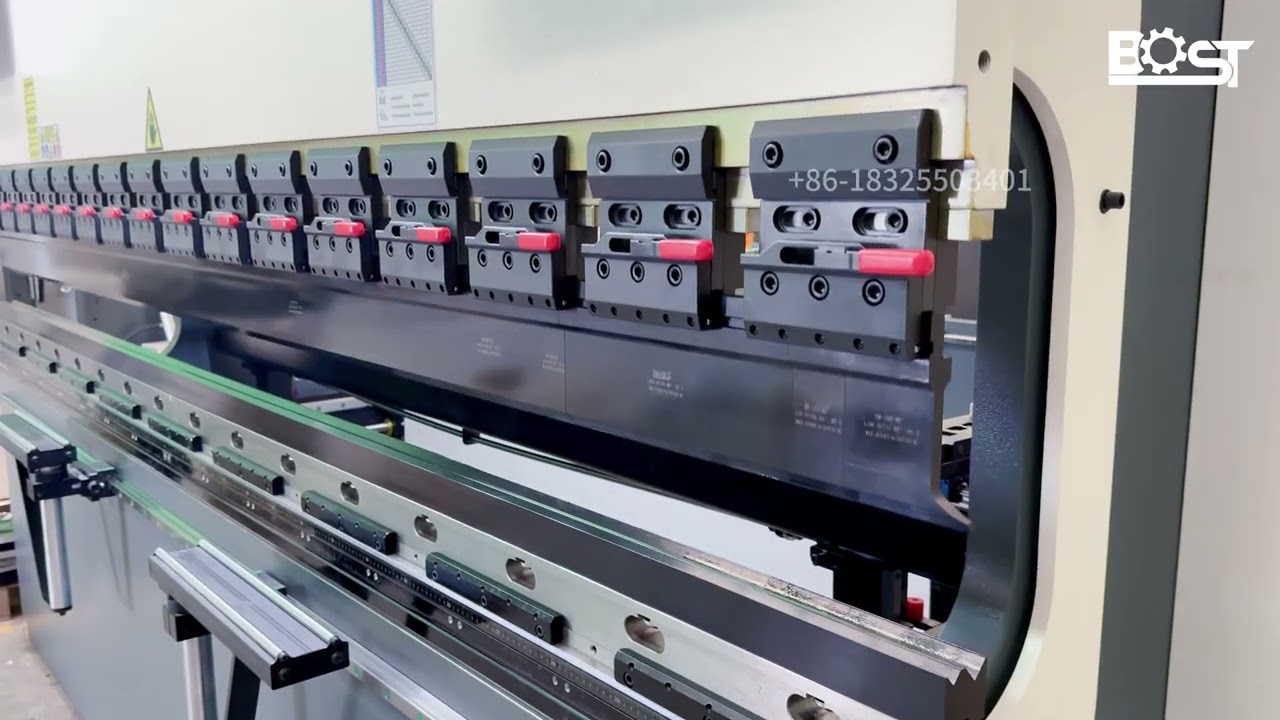 Precision Bending in Motion | BOST 170T3200 DA53TX Press Brake