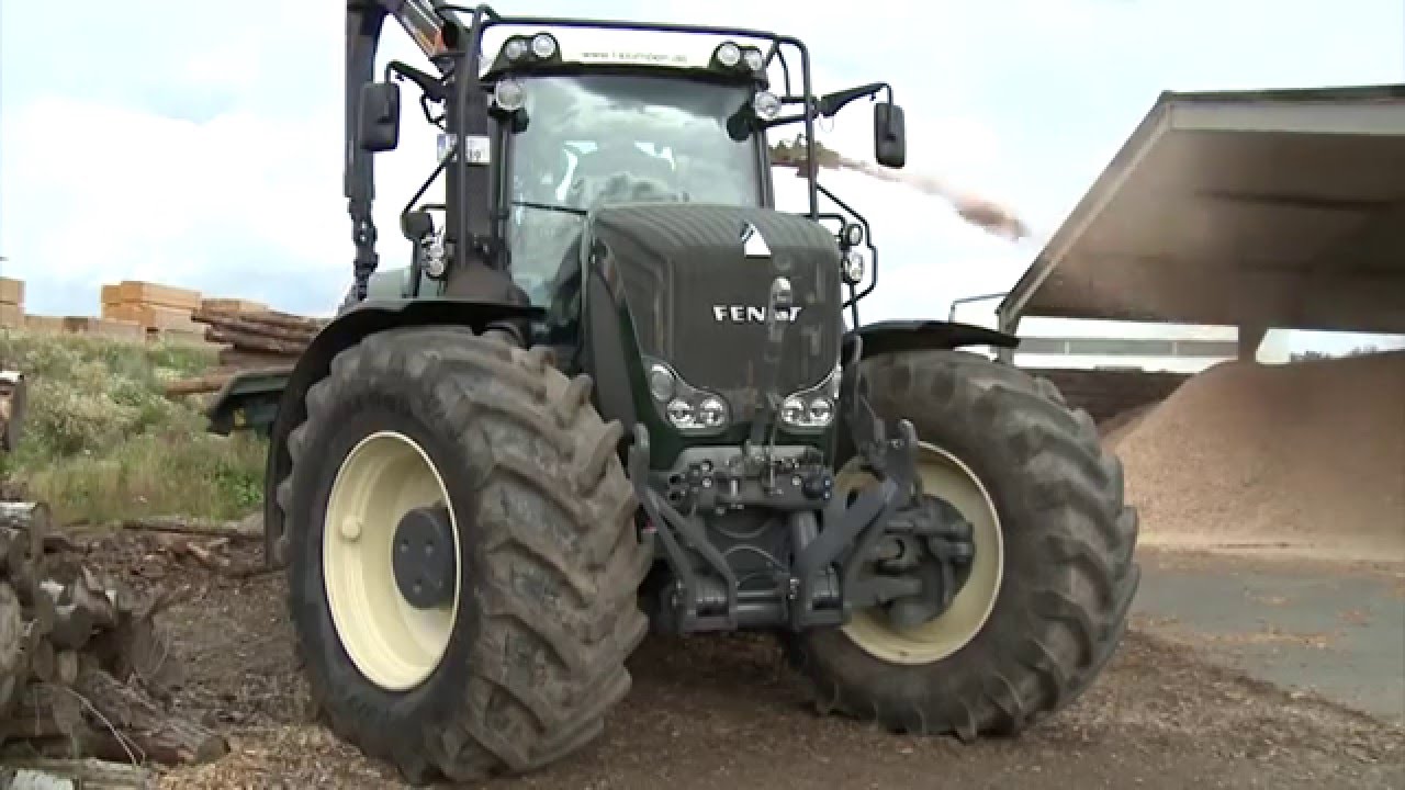 TraktorTV Folge 37 - Ein Fendt Vario 939 bei der Hackschnitzelherstellung