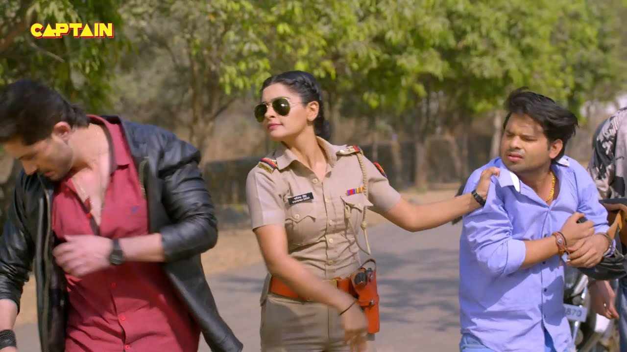 Karishma Singh ने पीट दिया जब नेताजी के आदमी को लड़की छेड़ने के जुर्म में || Maddam Sir Ep.723