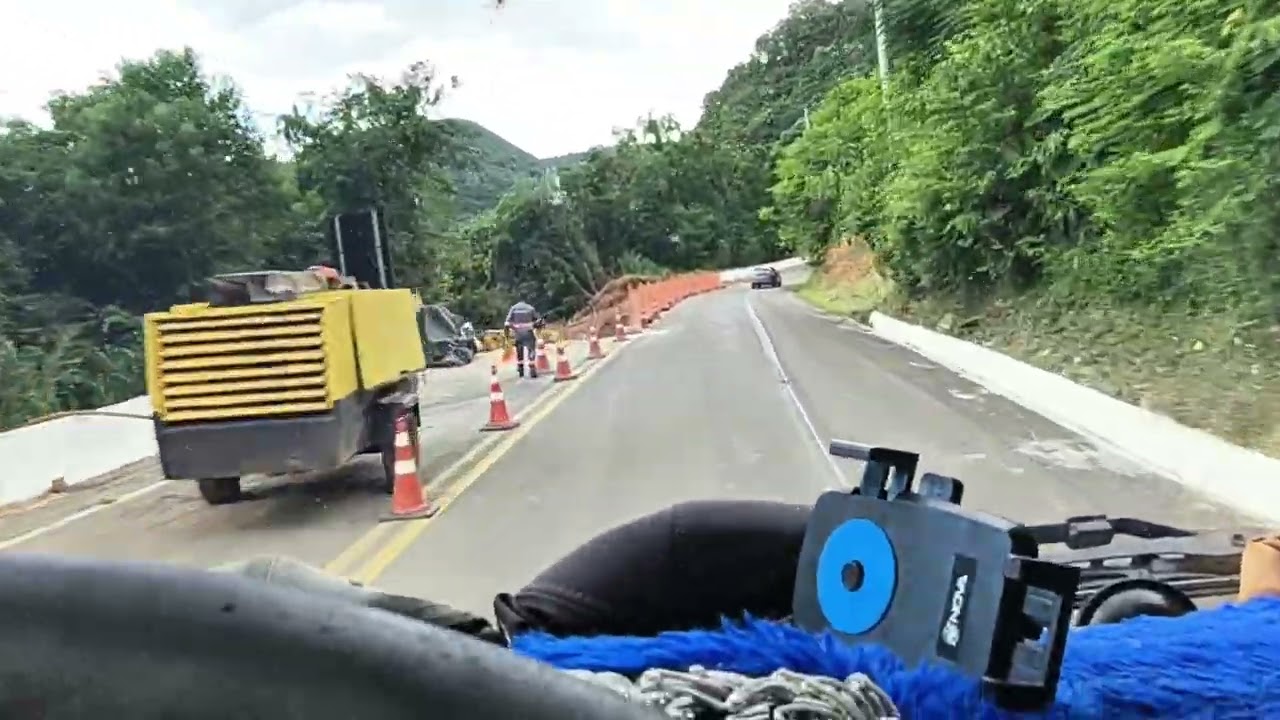 Descendo a serra de Caxias do Sul pela Br 116 por Galopes. 