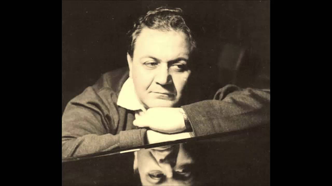 Manos Hatzidakis Ta paidia tou Peiraia