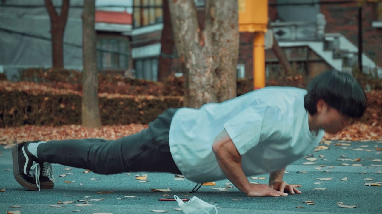 효과 쩌는 푸쉬업 피라미드 루틴! 딱 영상 시간만큼만 따라하세요.