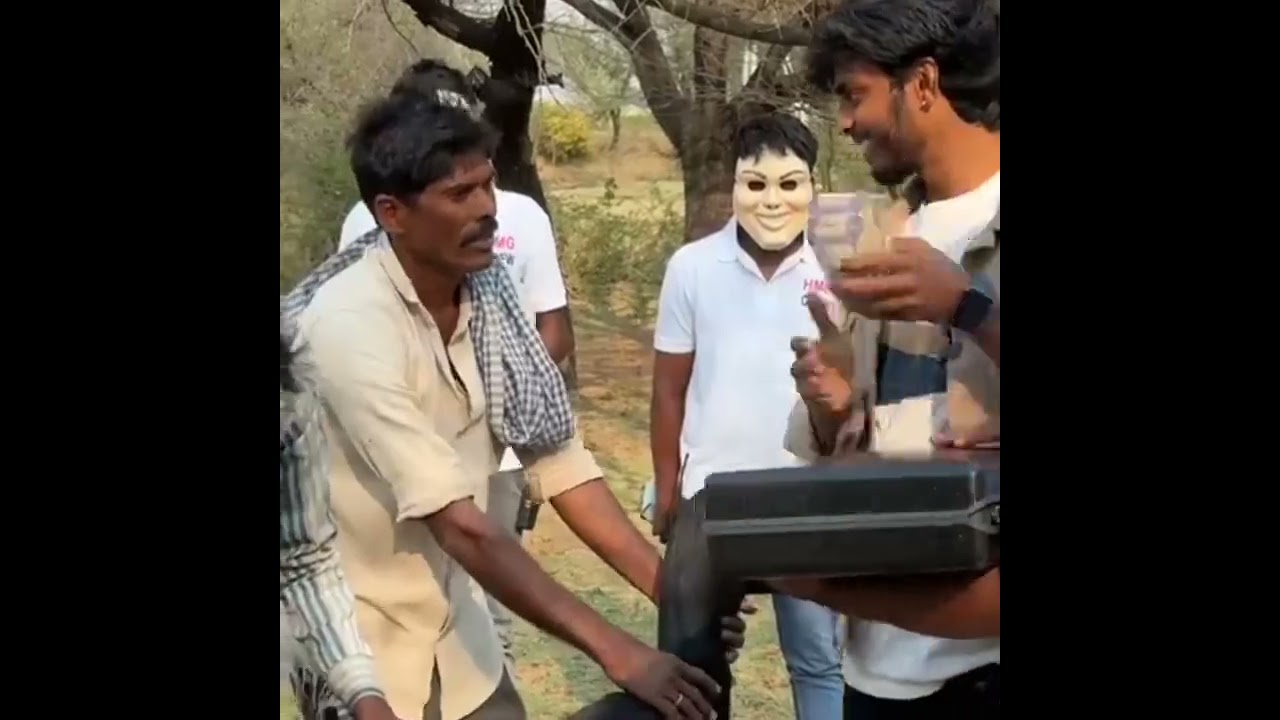 harsha sai helping 😔#harshasai #trending #motivation #love #helping #help #poor #viralvideo