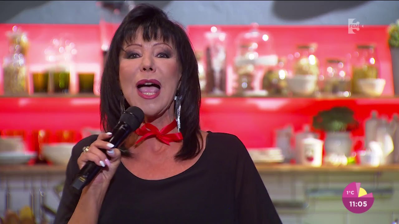 Szűcs Judith: Karolj - tv2.hu/fem3cafe