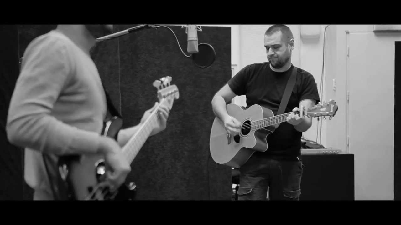 Fluentes - Možda mir (Official video)