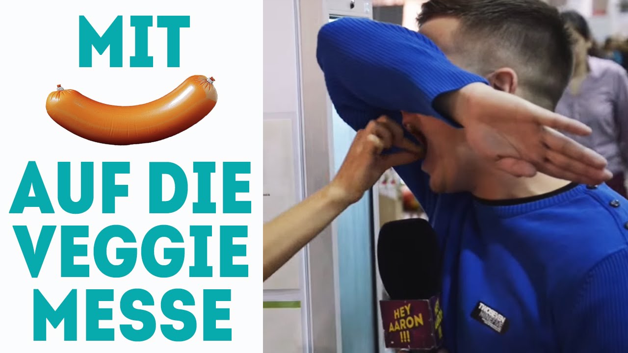 Würstchen verteilen auf der Veggie Messe