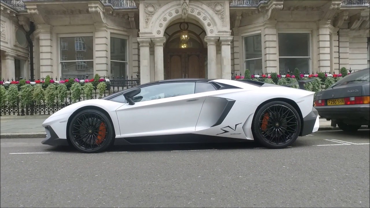 5x AVENTADOR SV / SV ROADSTER / 50TH ANNIVERSARY! TAKE-OFF AT THE END!