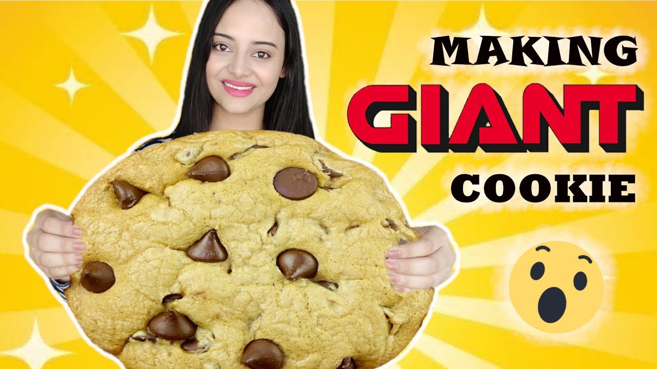 Making GIANT COOKIE at Home | Eggless Chocolate Chip Cookie | Life Shots