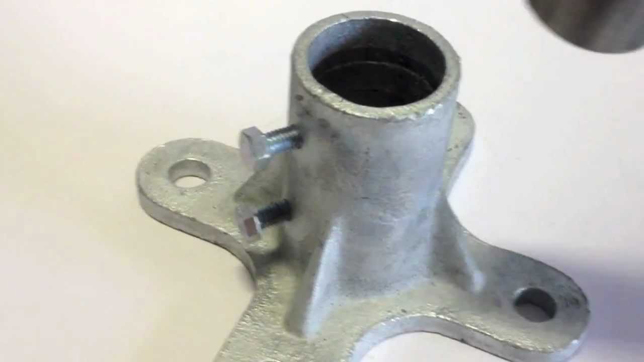 Fence Floor Flange for Chain Link Fence Fittings