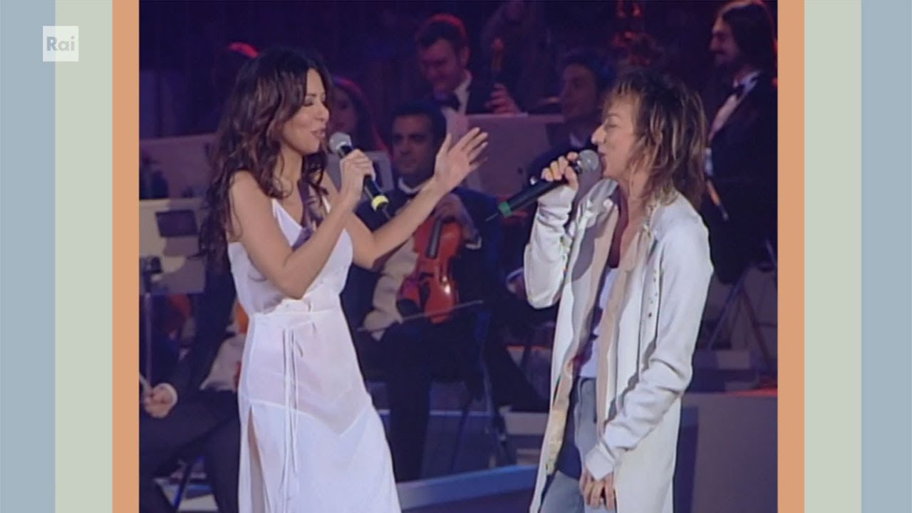 Gianna Nannini e Sabrina Ferilli cantano 