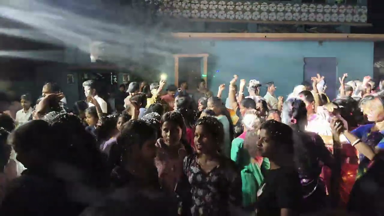 Eshan sound road show labpur abadnga (dj rocky vlog) ইসান সাউন্ড রোড সো লাভপুর আবাডাঙা (rocky vlog)