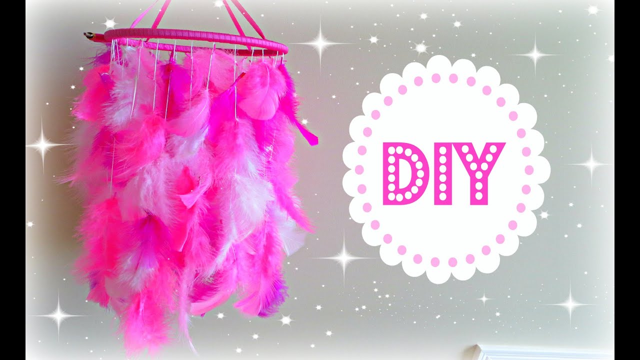 DIY Feather Mobile :: DIY Dream Catcher :: DIY Room Decoration :: 2CupsofDelight