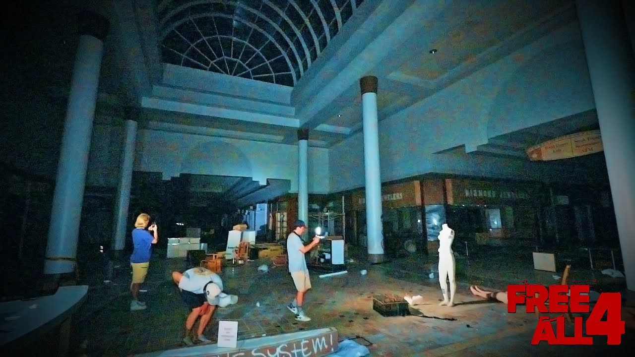 Exploring the Eastland Mall in Columbus Ohio in the Middle of the Night!
