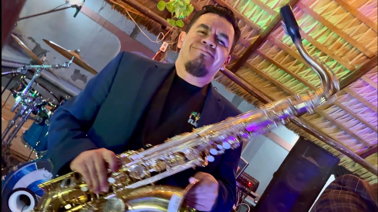 La inconforme / FlaMaster en vivo
