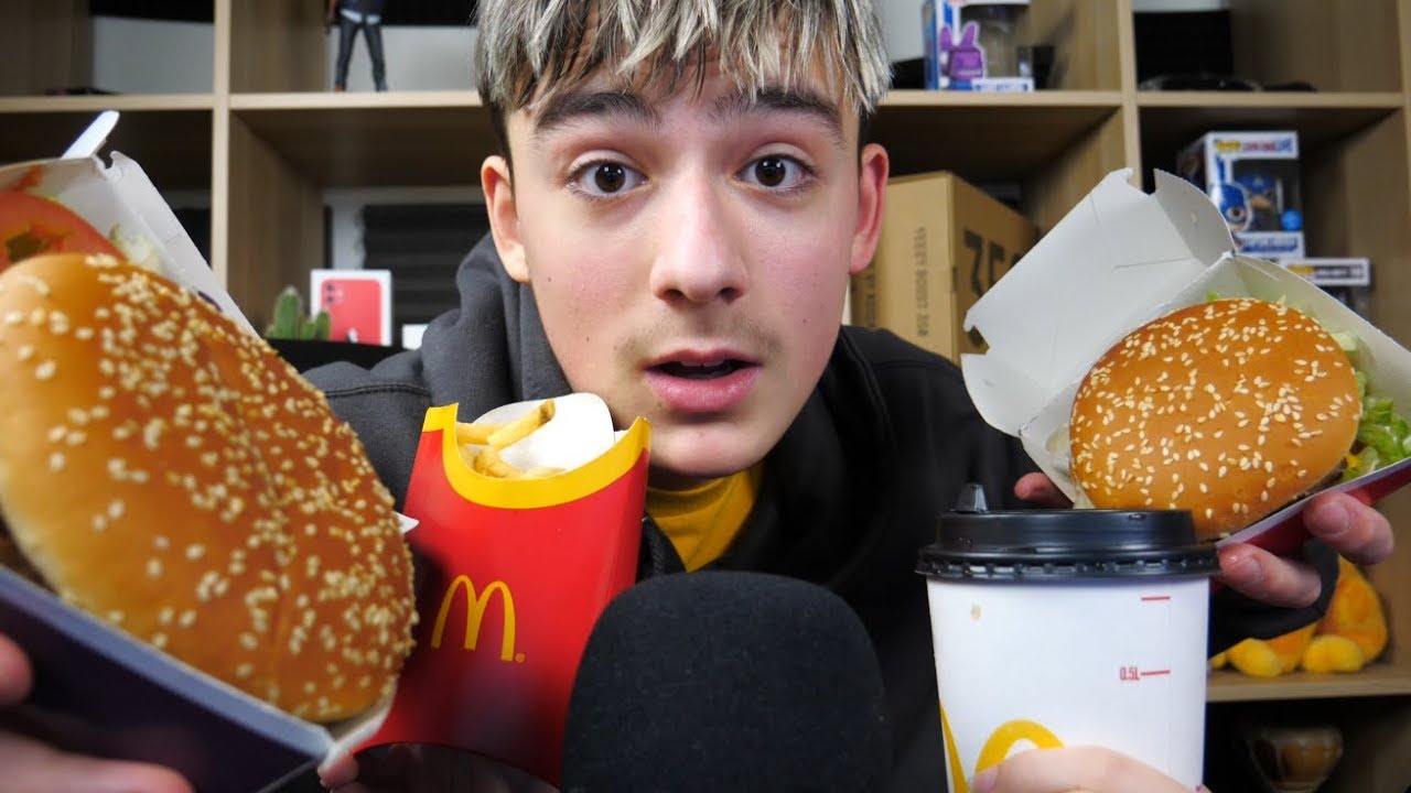 ASMR MCDONALDS (EATING SOUNDS) 🍔