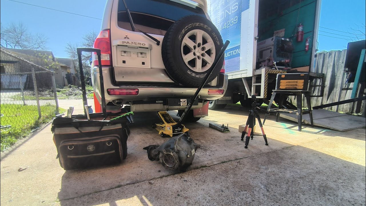 Guide To Full 4.9 LSD Differential Swap On 99-07 3rd Gen Montero/Pajero