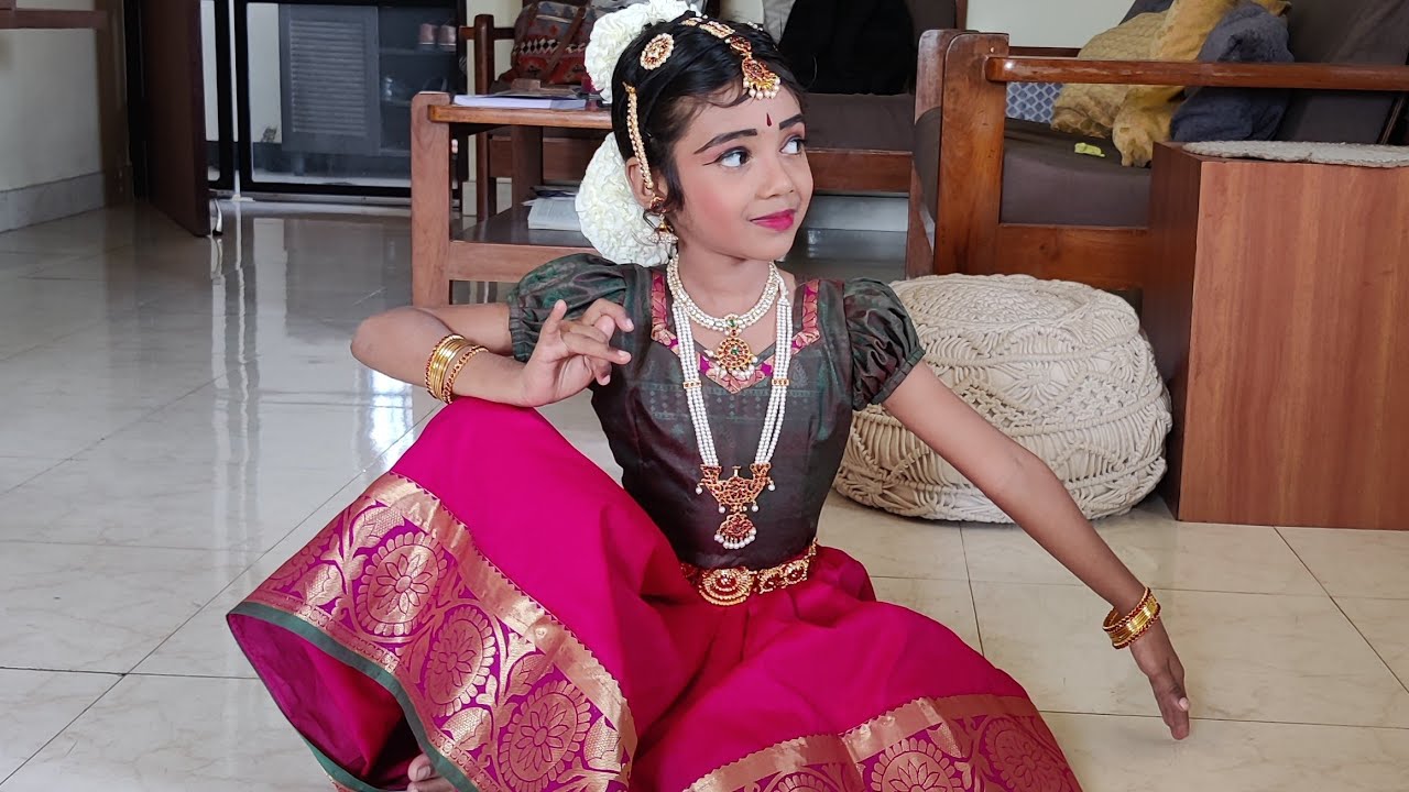 HOW TO TIE BHARATANATYAM  JEWELLERY FOR HEAD |USING BLACK THREAD| PART 2