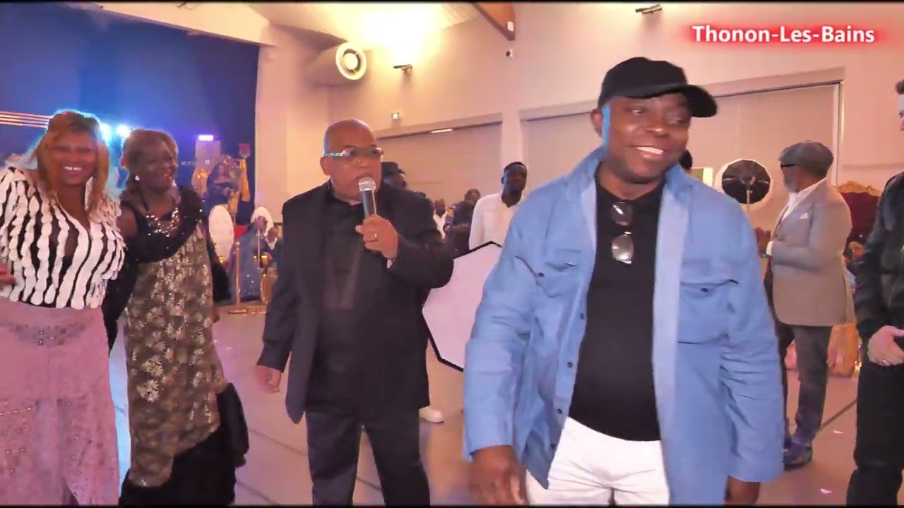Diaspora SHOW 105/ BEN DECCA A THONON LES BAINS by Le couple SISO