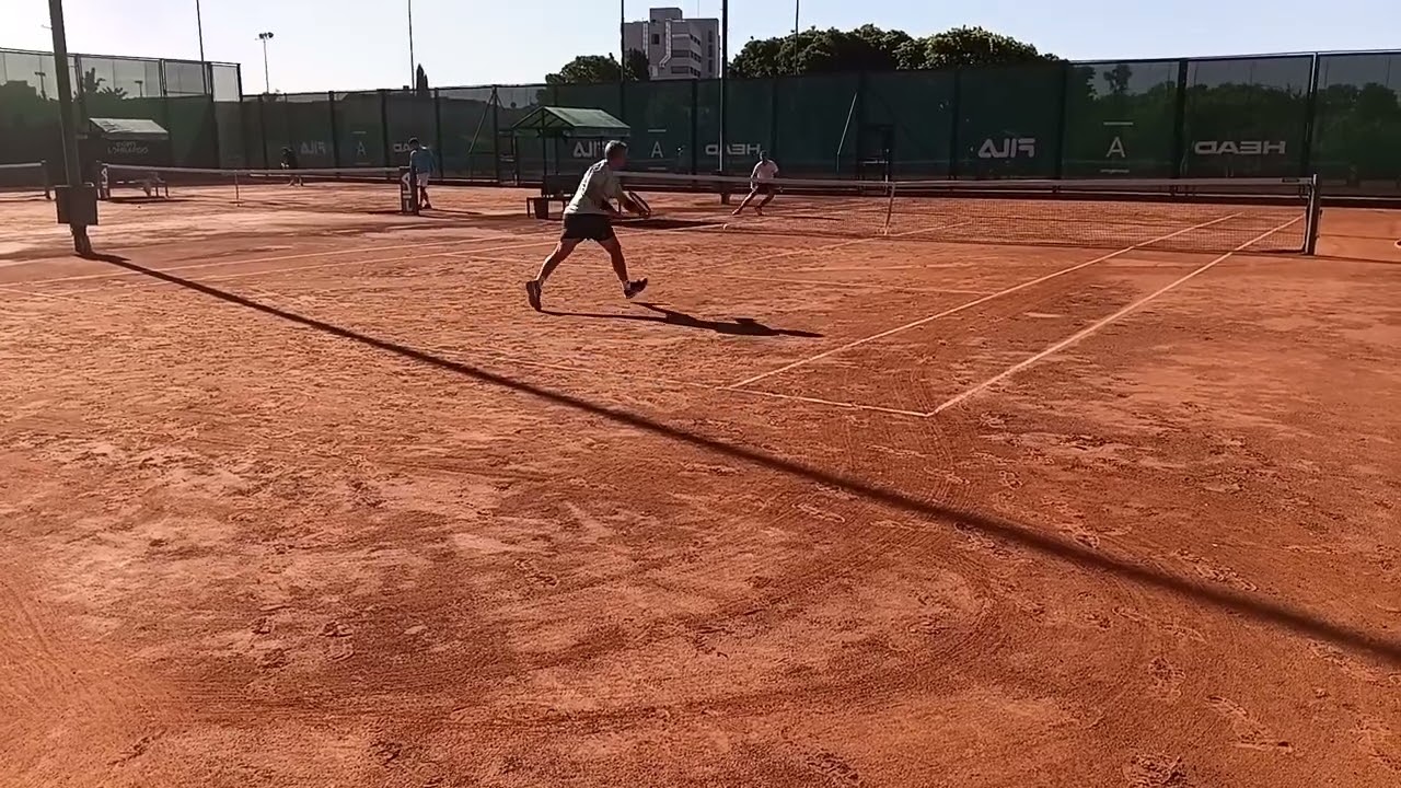 CASTRO OLIVERA, Carlos -  Australia 7a - Sede El Abierto