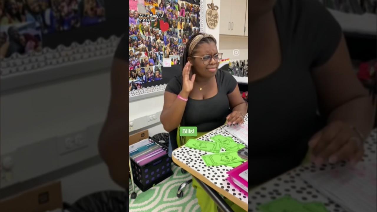 Kindergarten teacher teaching financial literacy to young students #shorts