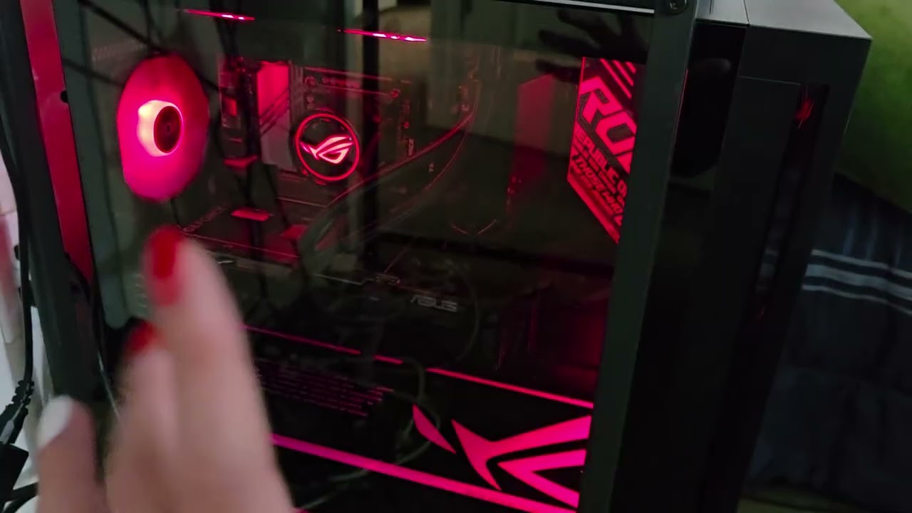 A Closer Look at This Incredible PC