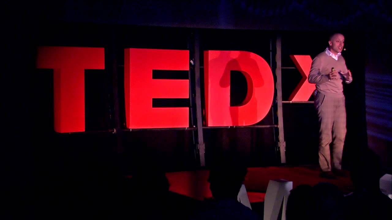 Can money buy happiness ? : Jacques Forest at TEDxMontreal