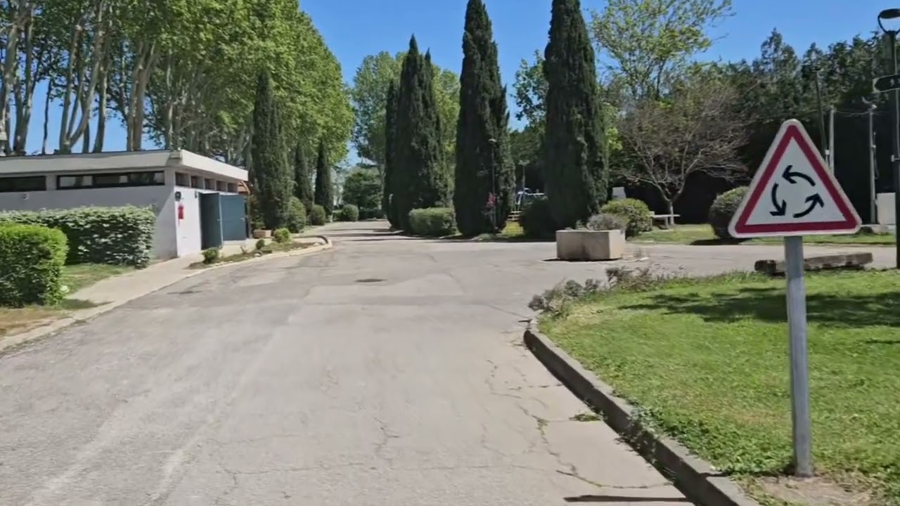 Camping de la Durance 64300 Cavaillon France