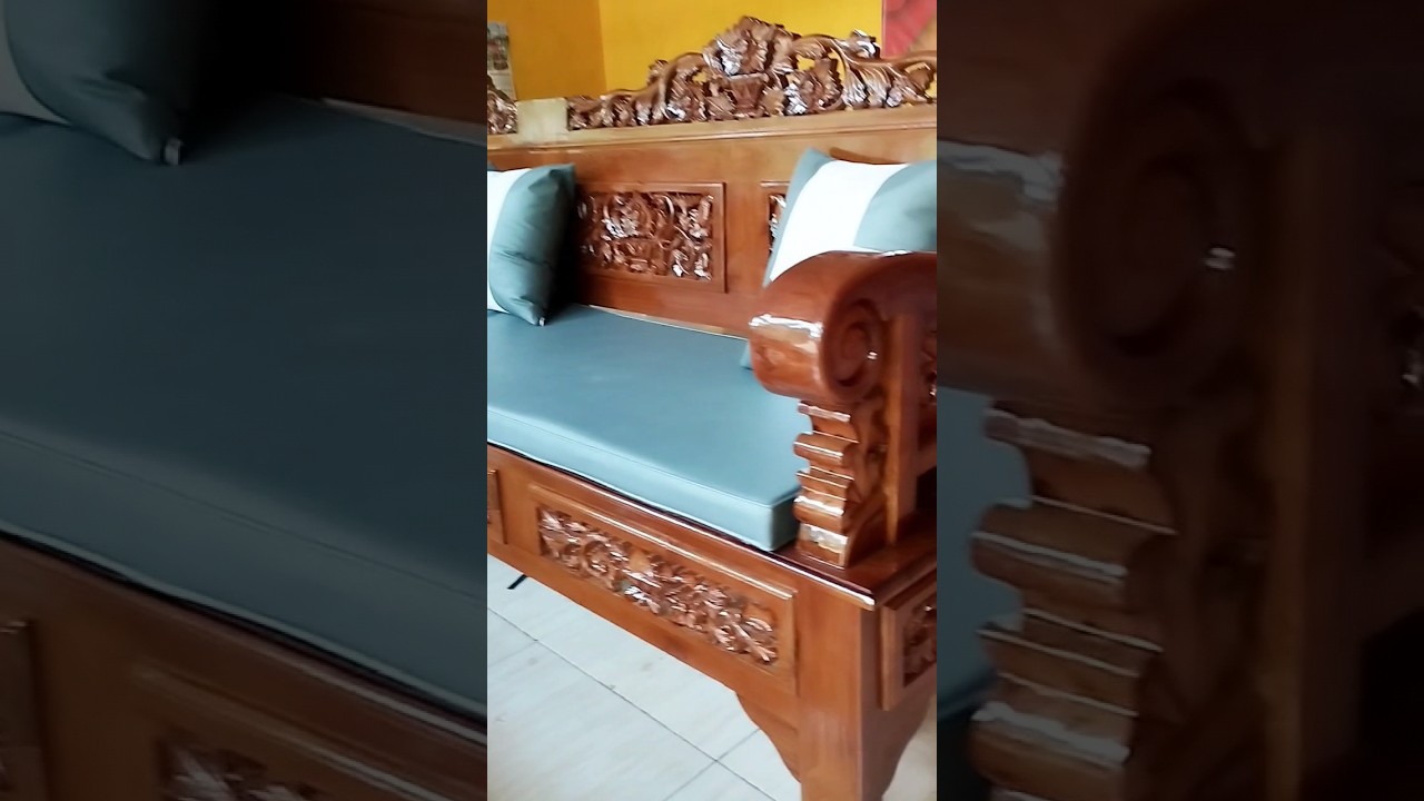 Kursi Sudut motif ukir Jepara