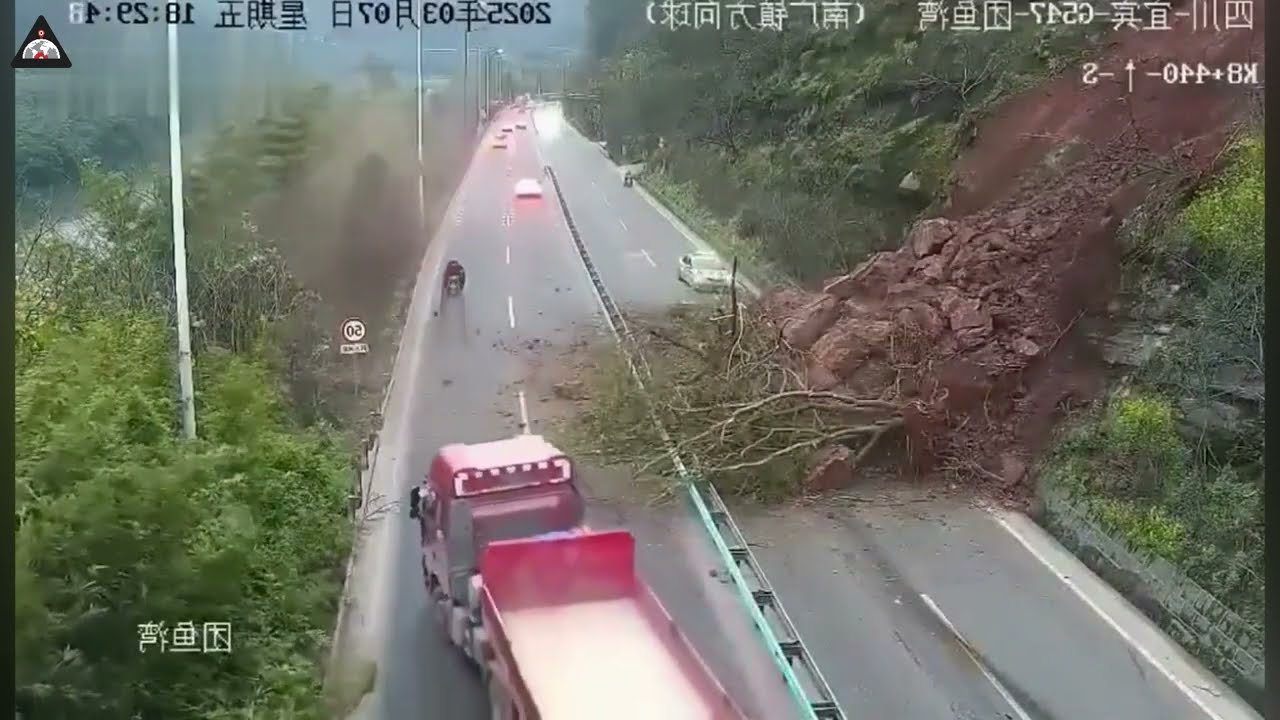 China Devastated by Catastrophic Floods and Landslides | Sichuan & Guizhou Submerged in Chaos