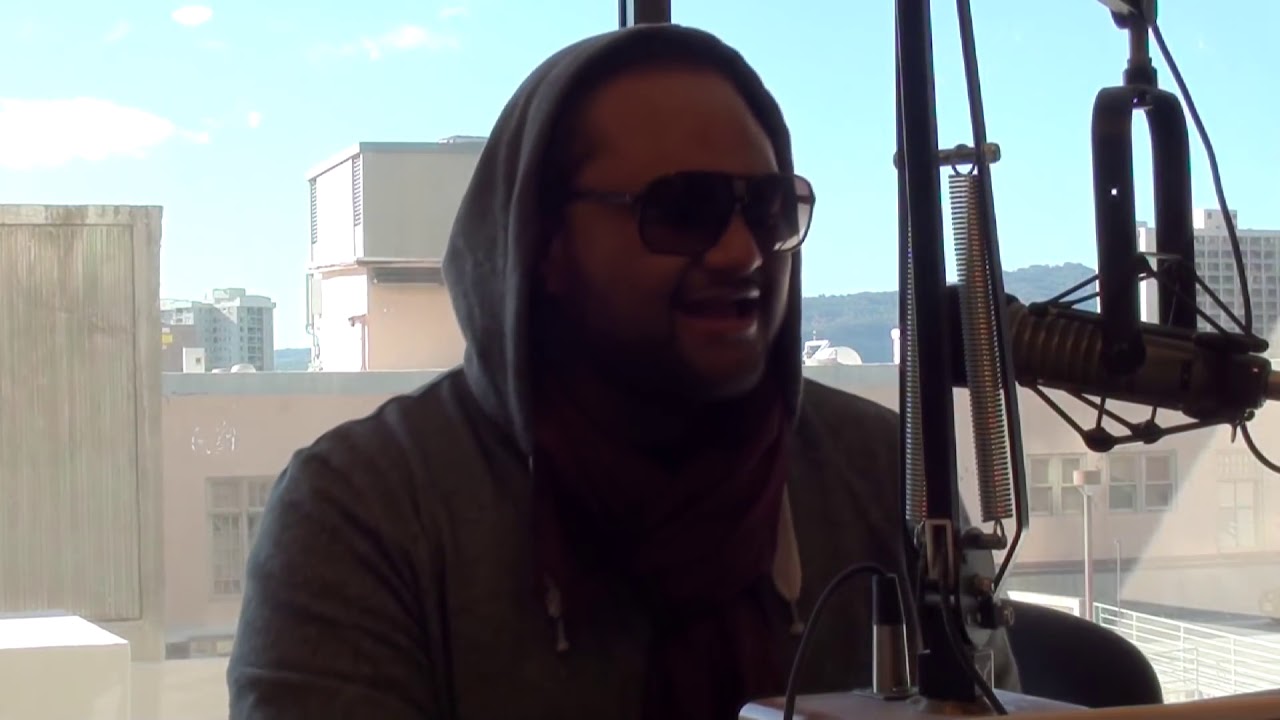 Fall In Love (Acoustic) - Common Kings