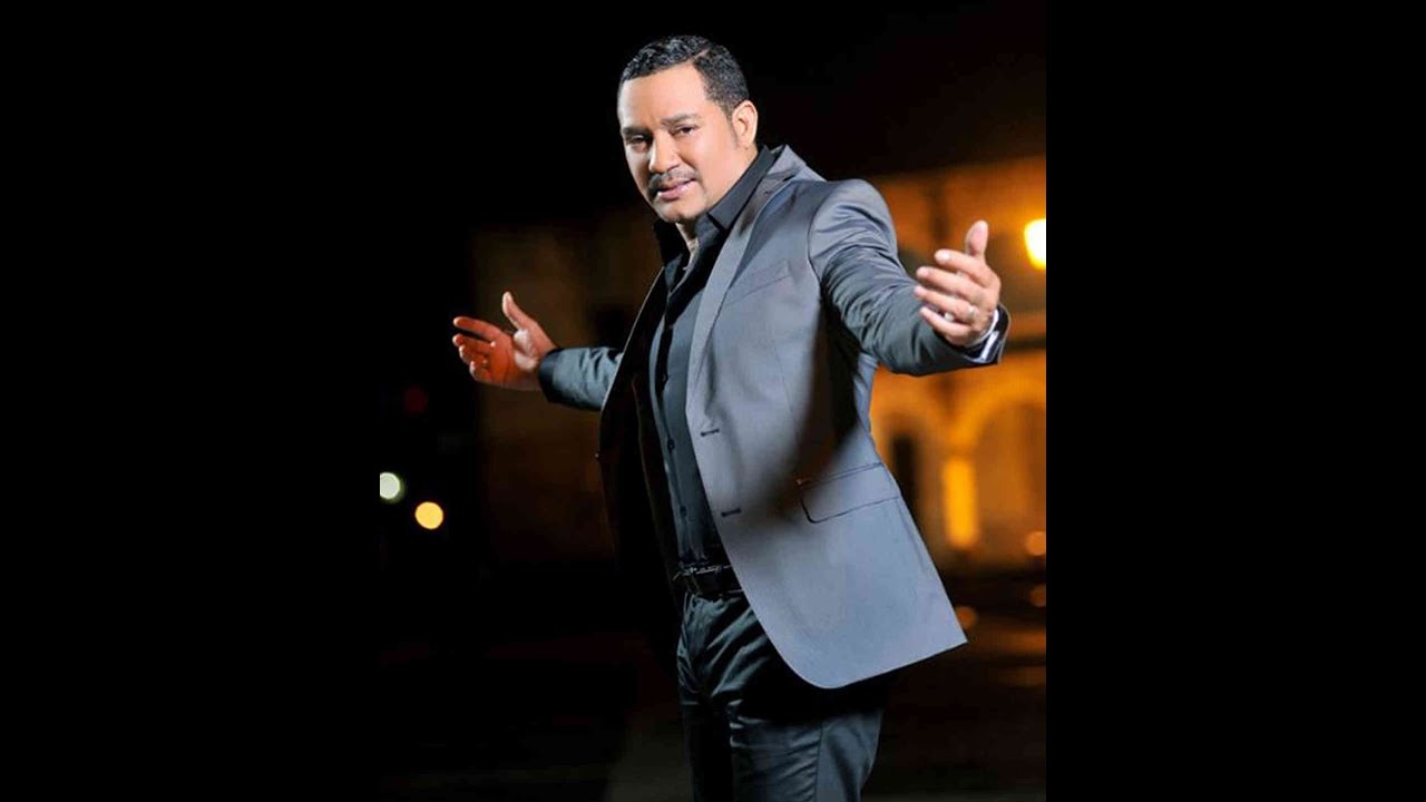 FRANK REYES DJSANTANA  ELFUERTE