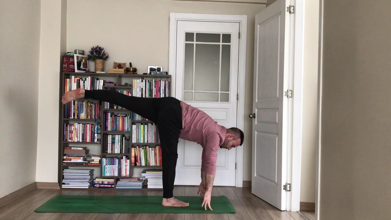 Kök Çakra Enerjisini ve Toprak Elementini Arttıran Herkesin Yapabileceği Yoga Akışı (Yaşama Köklen)