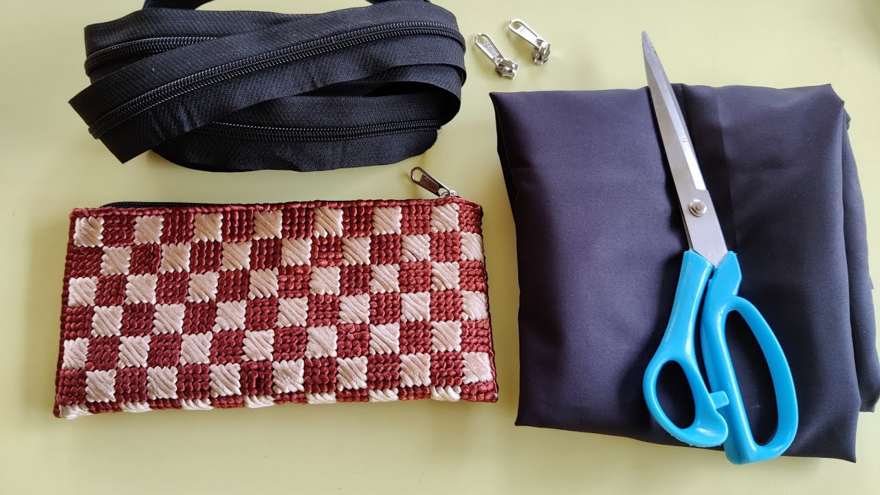 How to add zipper and inner cloth inside the canvas purse 👛 | sangitas craft