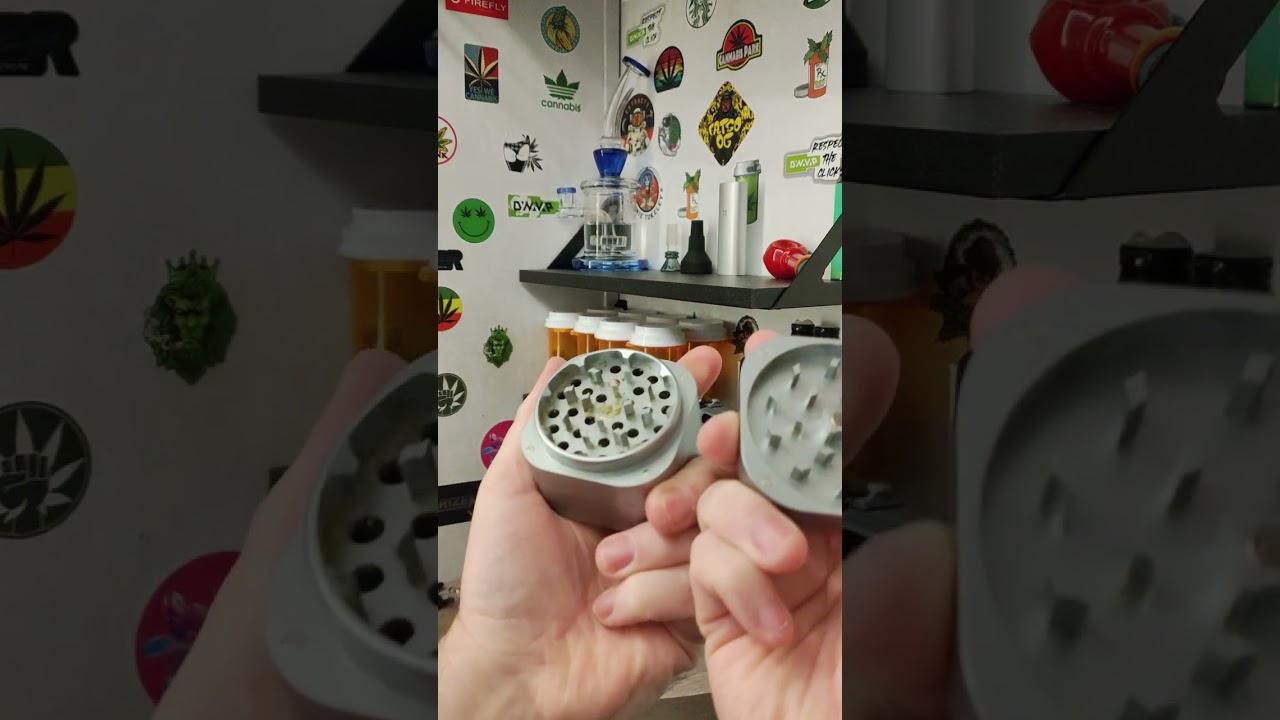 Pax Threadless Grinder Test