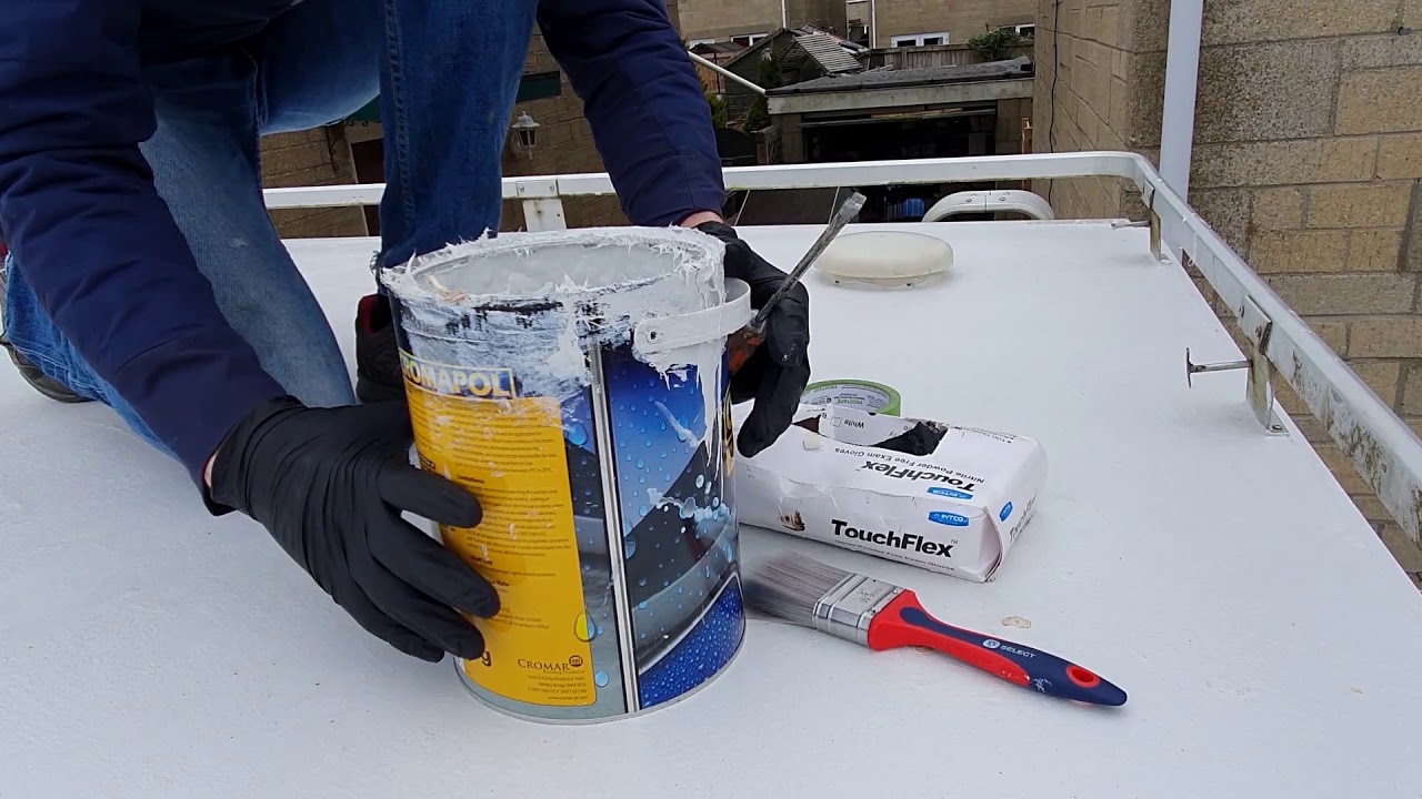 Resealing a LEAKING MOTORHOME roof using nothing but CROMAPOL