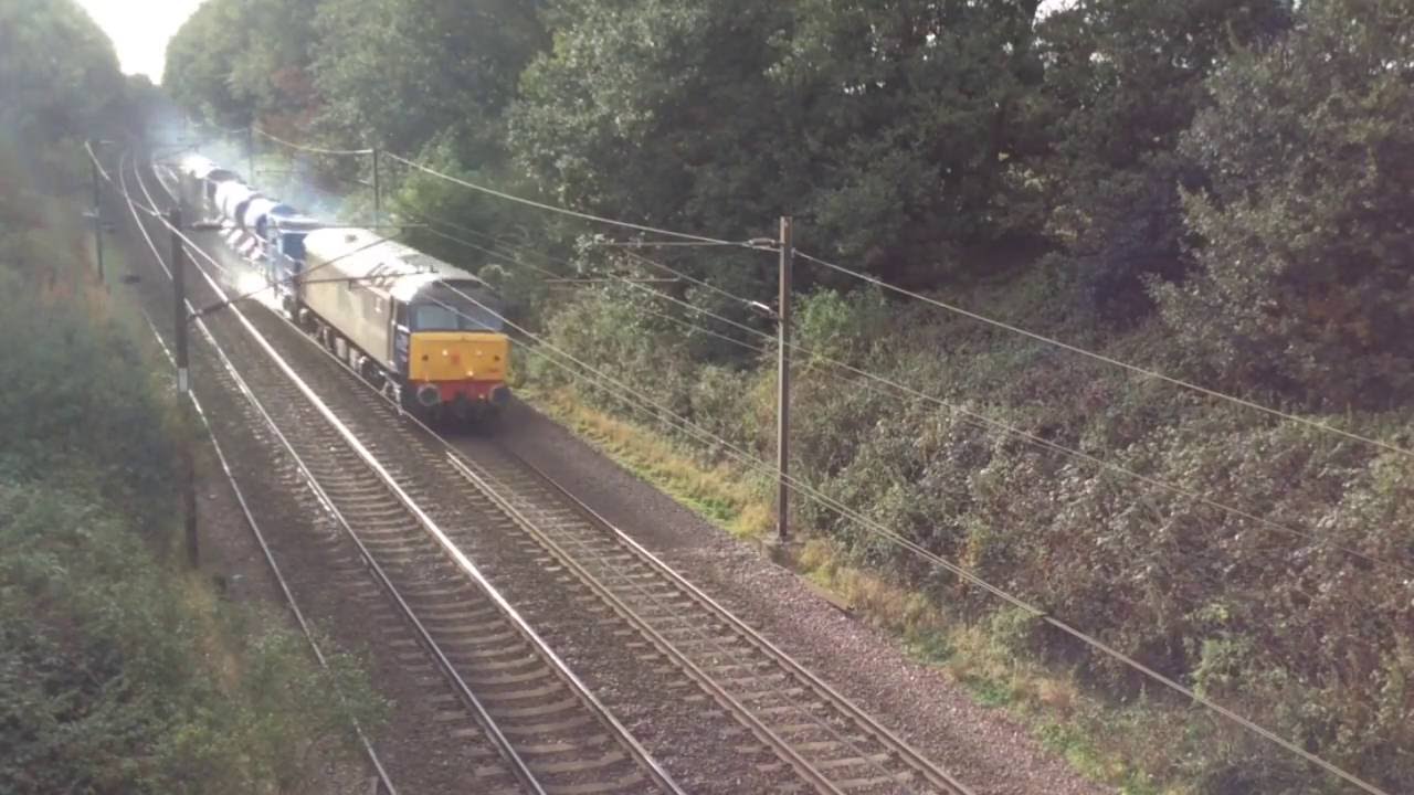 DRS 57007 and 57003 pass Shaws Farm with 3S60